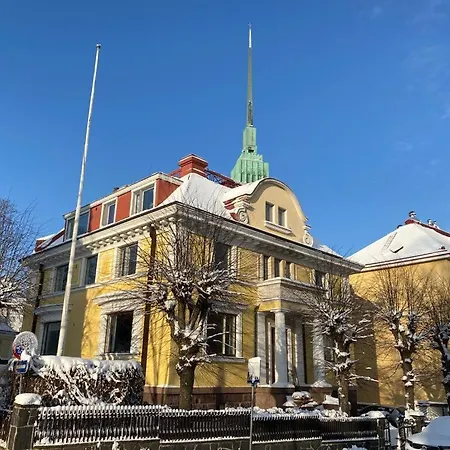 Gella Armfeltintie 18